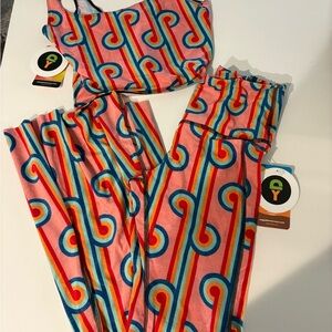 NWT Yoga Democracy Set Small